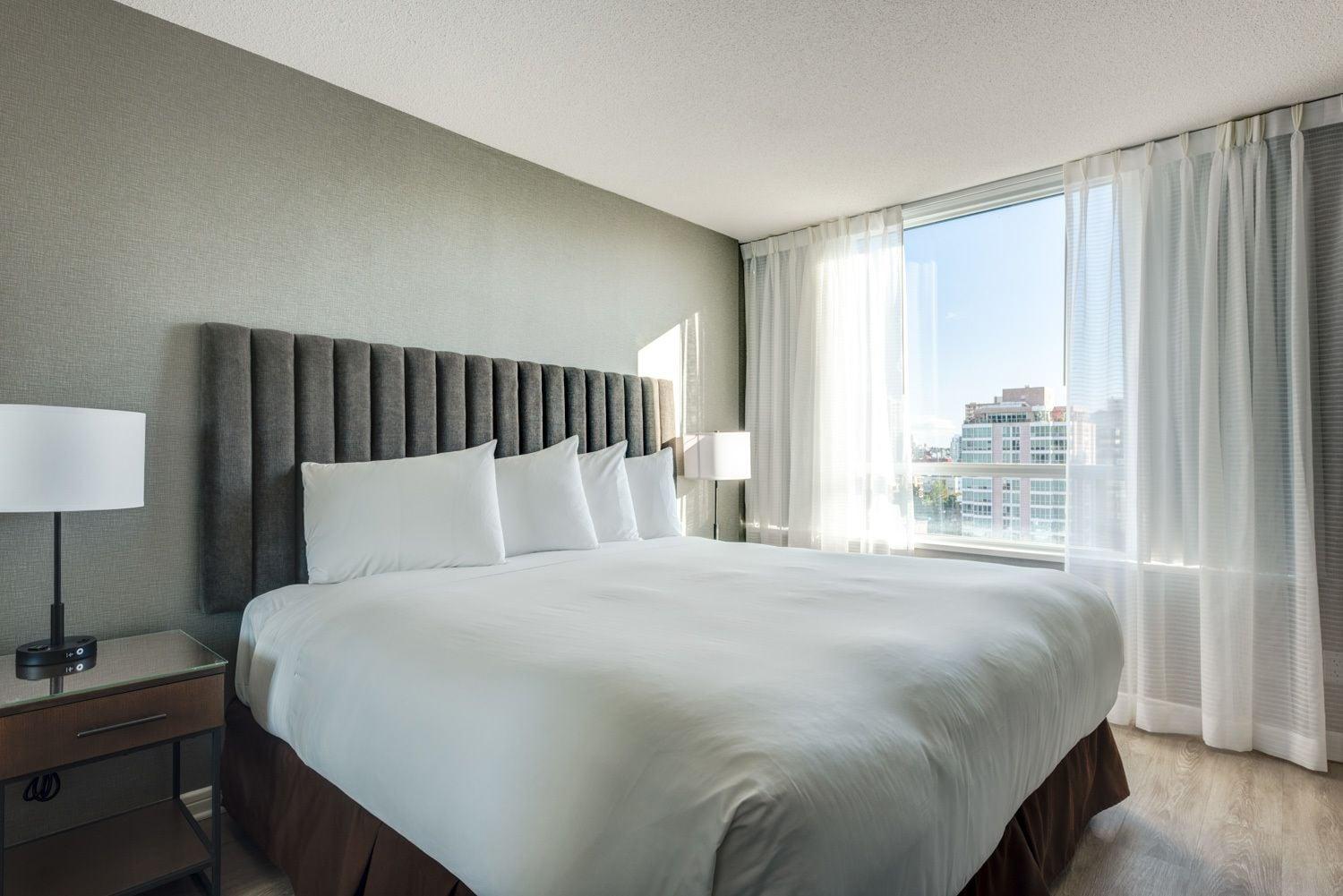 Carmana Hotel & Suites Ванкувер Екстер'єр фото