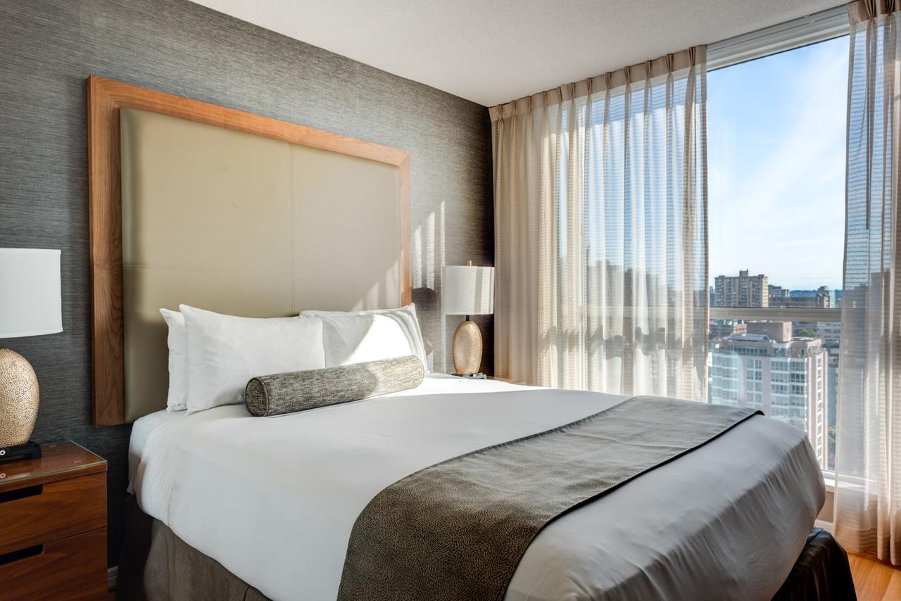 Carmana Hotel & Suites Ванкувер Екстер'єр фото
